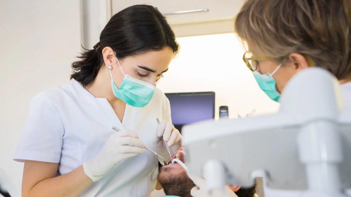 Clínica Dental Faus
